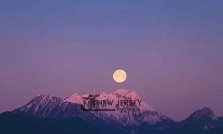 Strawberry Moon