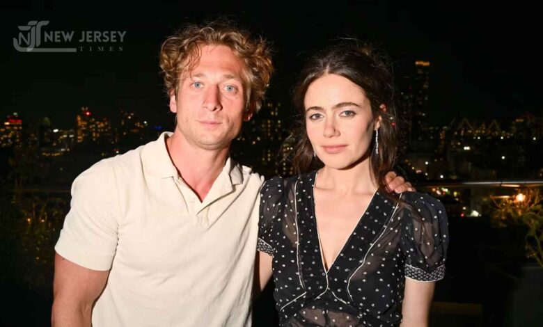 Jeremy Allen White Molly Gordon